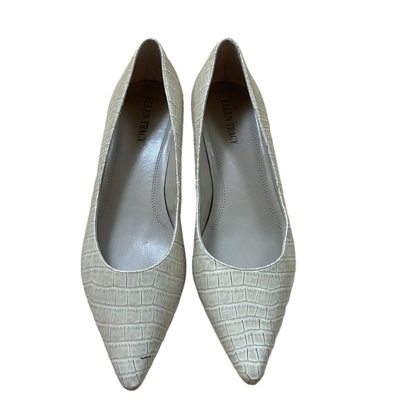 Ellen Tracy Page Pointed Toe Kitten Heel Cream Women’s Size 9.5 - Picture 6 of 11